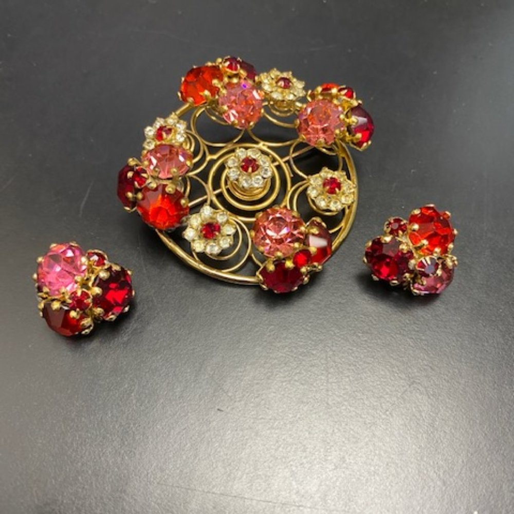 Vintage Vogue Brooch Pin Earrings Red Pink Stones